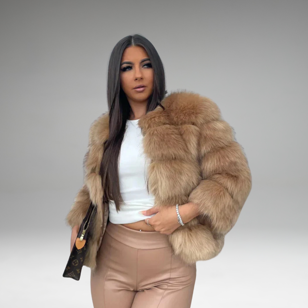 Tarynna - Cozy Faux Fur Jacket