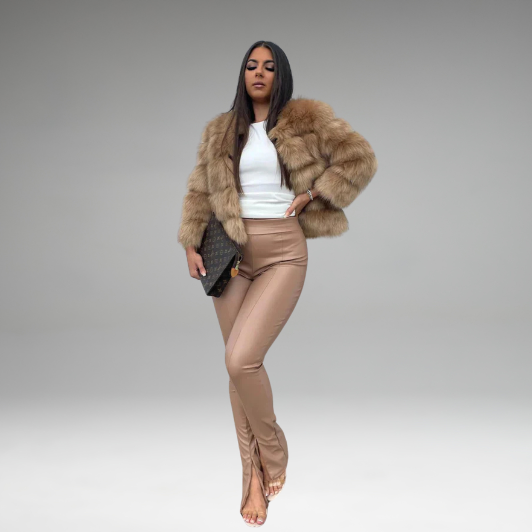 Tarynna - Cozy Faux Fur Jacket