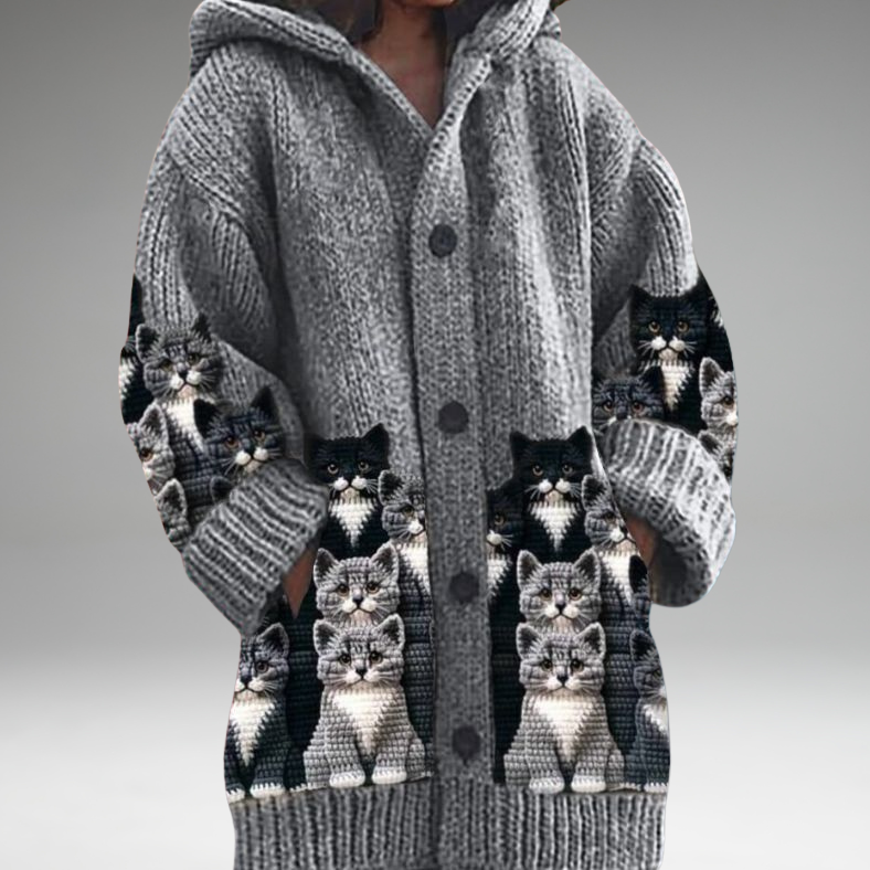 Annelie™ | Warm women's sweater with buttons and a hood.