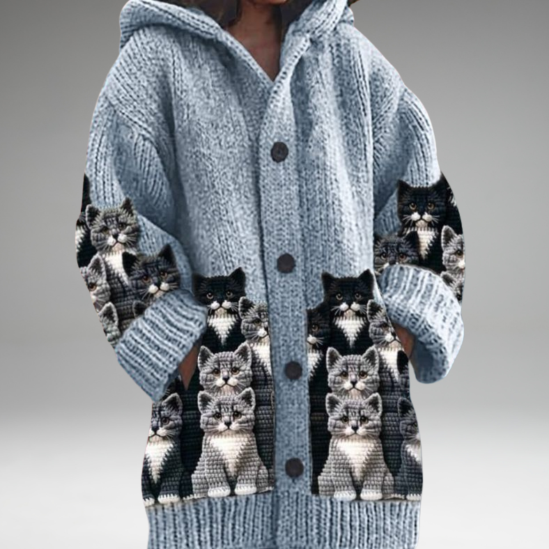 Annelie™ | Warm women's sweater with buttons and a hood.