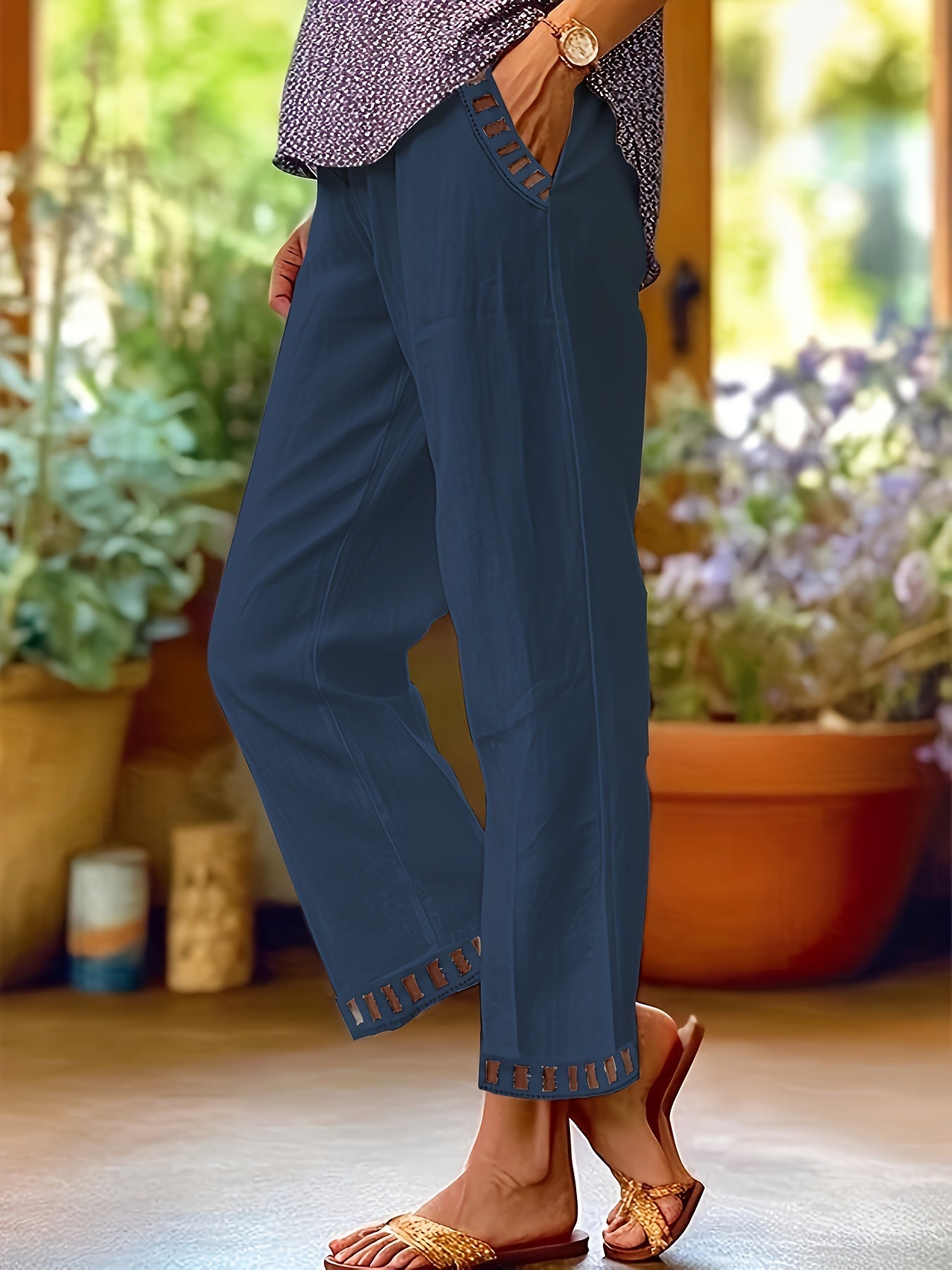 Lena - Contrast Trim Cropped Pants