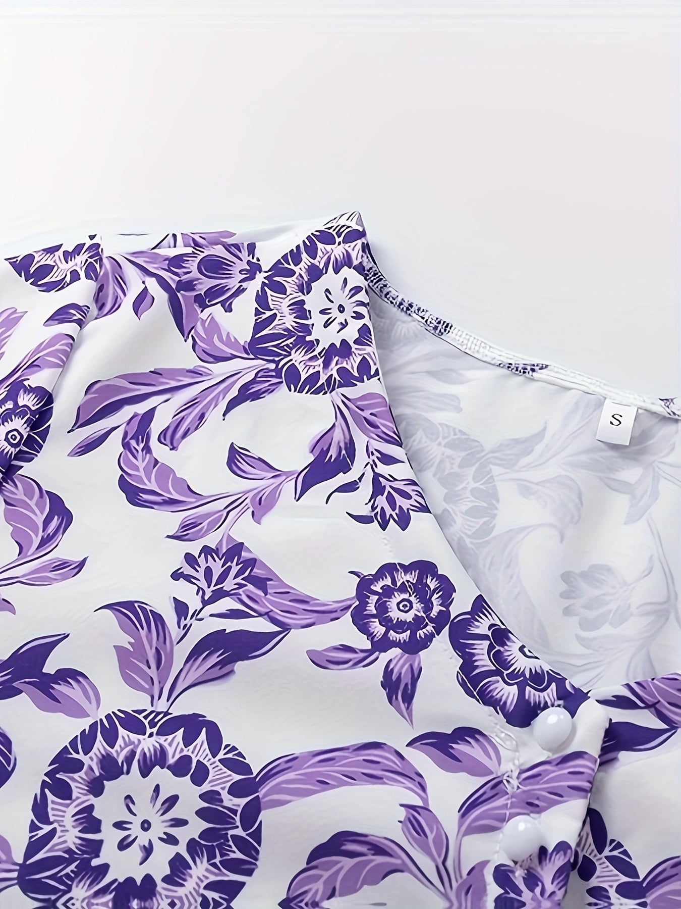 Luna – Elegant Floral Dress