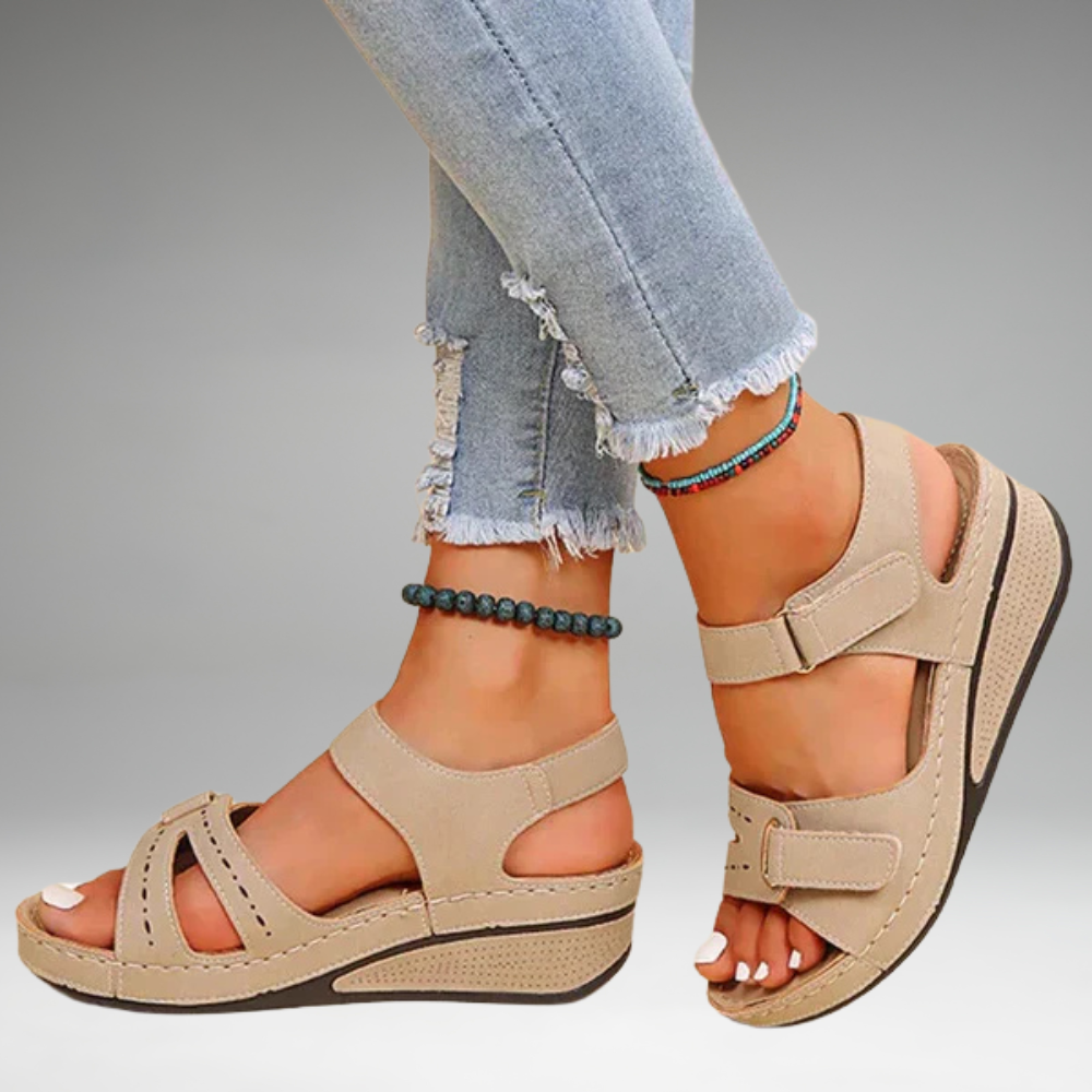 ANIKA | Comfortable sandals